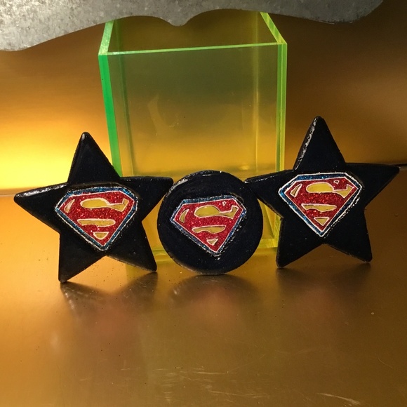 Handcrafted Superman Refrigerator Magnets set of 3 - Picture 1 of 3